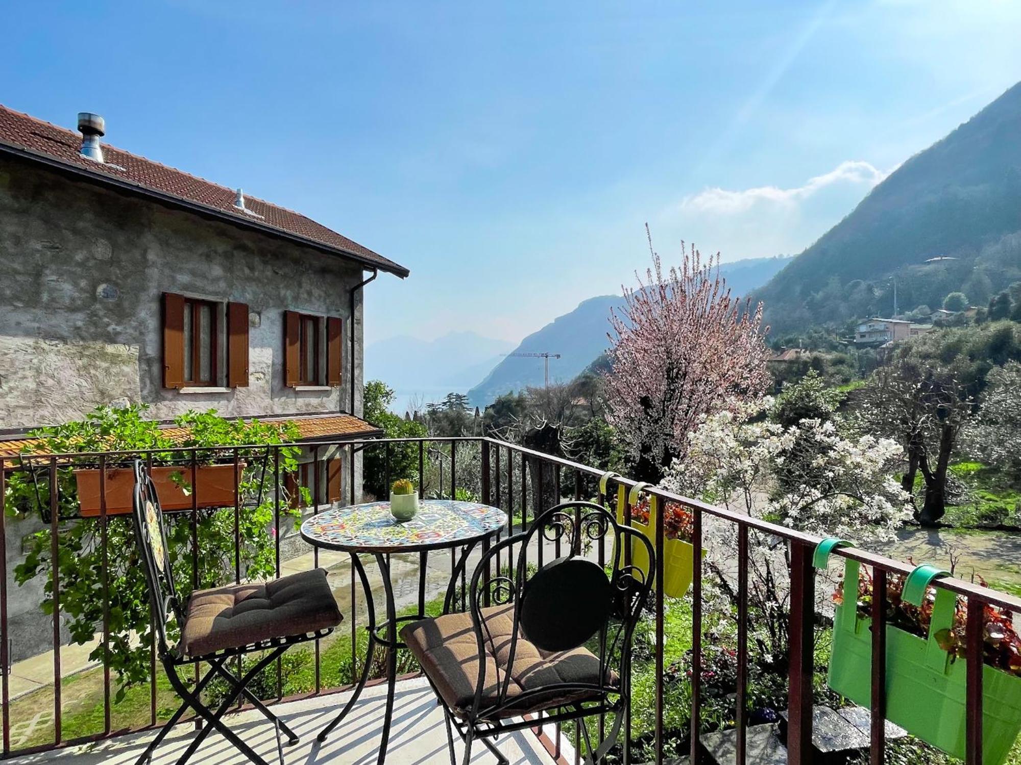 Breva Loft Tra Gli Ulivi Ed Il Lago 贝拉焦 外观 照片